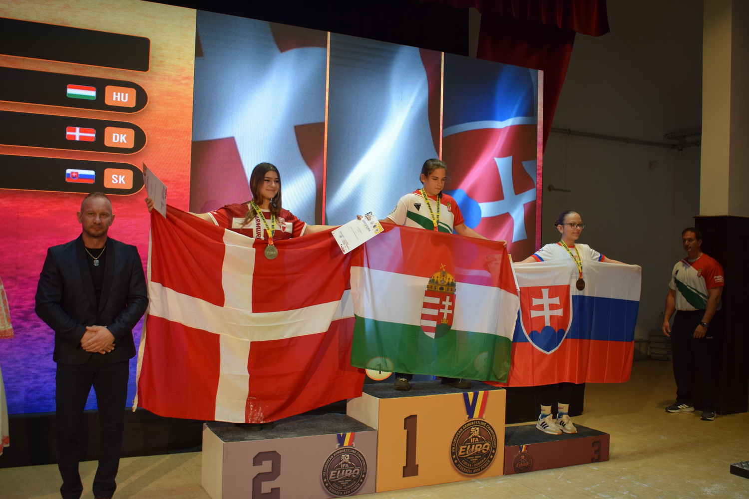 Viktória Žáčeková získala striebro v pravej ruke — 2